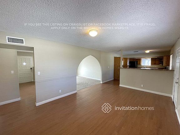 3rd image of 626 E Via Elena St