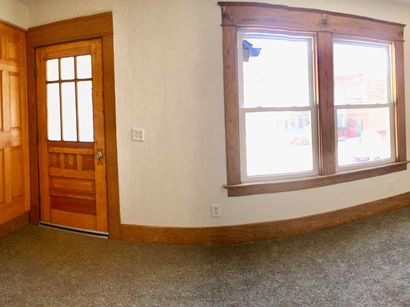 5th image of 1236 W 11th St APT 2