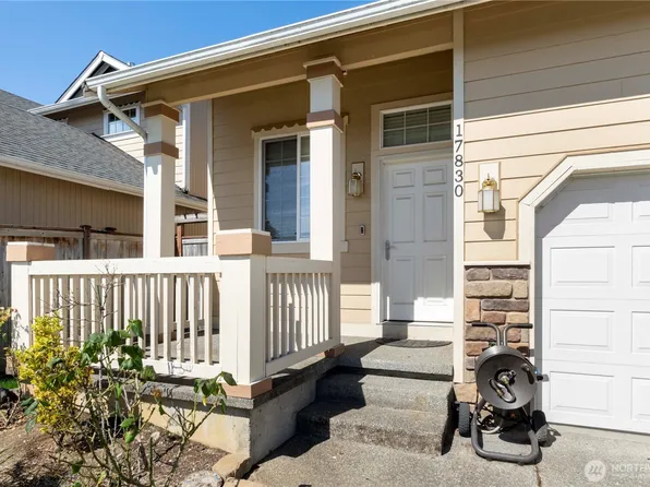17830 25th Avenue E, Tacoma, WA 98445