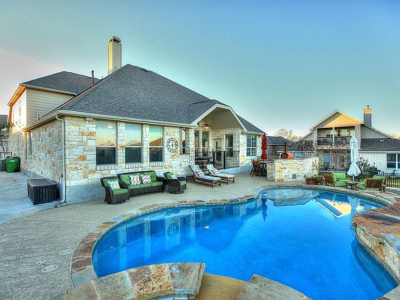 2nd image of 4531 Cervinia Dr