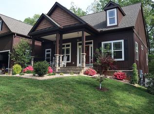 525 Monticello Cir, Locust Grove, VA 22508