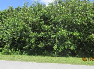 442 SE Port St, Pt Saint Lucie, FL 34953