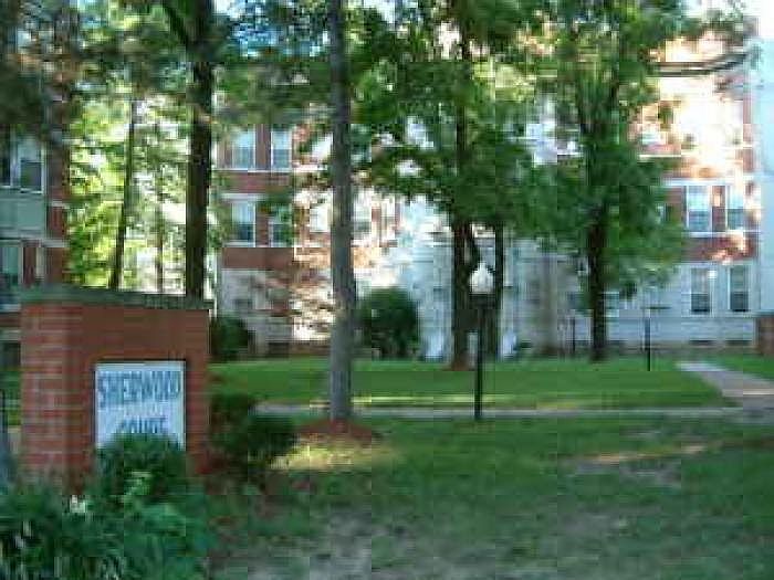 1st image of 4525 McPherson Ave APT 103