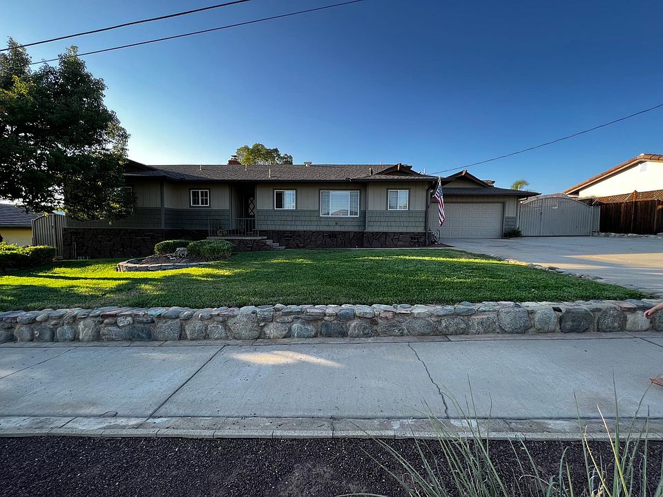 1st image of 35598 Panorama Dr