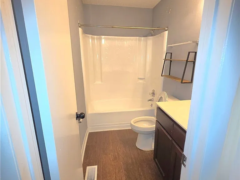 4407 Moonstone Ct — Photo 16