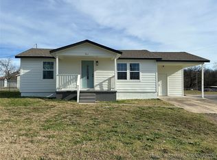 761 S Bluff Ave, Tahlequah, OK 74464