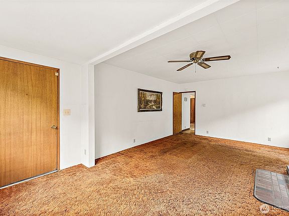 4th image of 12106 County Line Road E