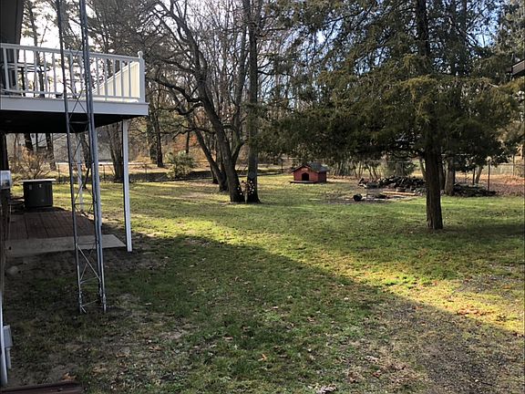 3rd image of 4670 Ridge Rd