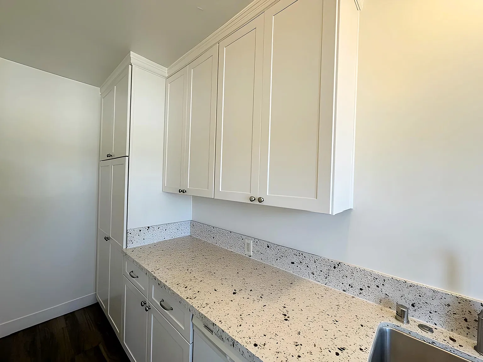2 bed, $3,195 — Photo 4
