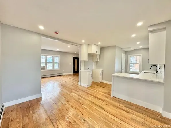 197-20 118th Avenue, Saint Albans, NY 11412