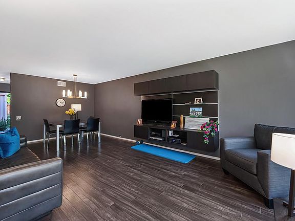 3rd image of 212 Hartnell Pl