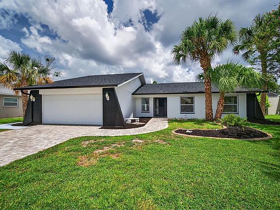 4th image of 10221 Landmark Dr