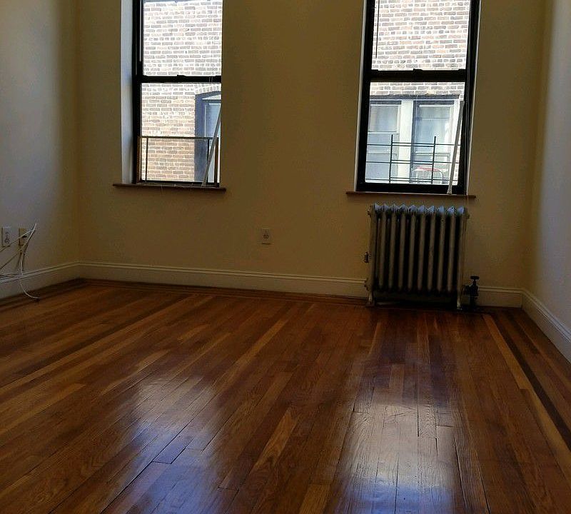 2nd image of 2550 30th Rd APT 5B