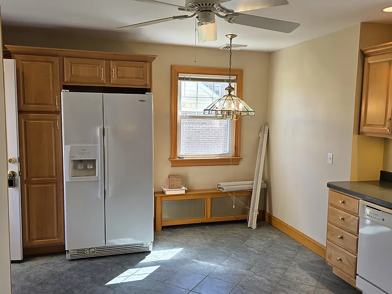 605 S Eagle Rd — Photo 5