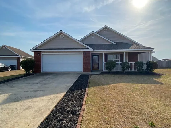 304 Wynfield Ln, Bonaire, GA 31005