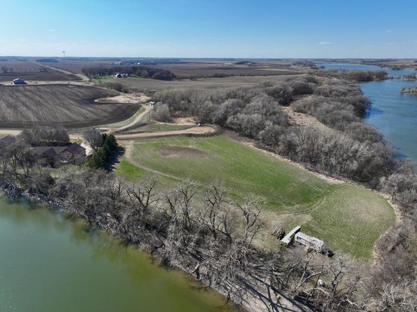146 Pleasant View Rd, Slayton, MN 56172