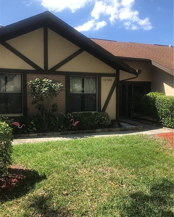 1st image of 13142 Hampshire Ct