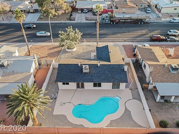 2nd image of 1146 E Hacienda Ave