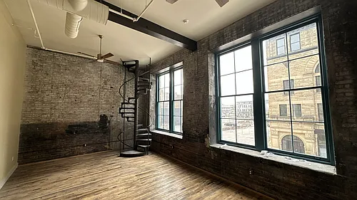 725 Jefferson Ave #201 Photo 1