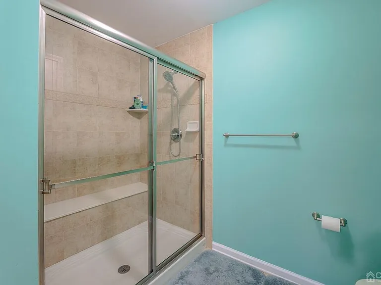 2474 N Canterbury Ln — Photo 34