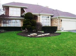 2113 Birchwood Ln, Buffalo Grove, IL