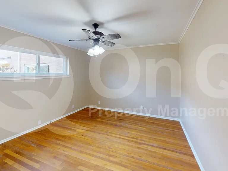 6127 Bandera Ave #B — Photo 9