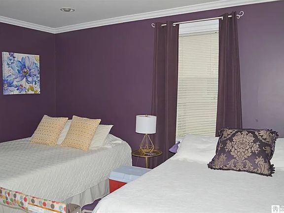 5th image of 35 New York Ave #2