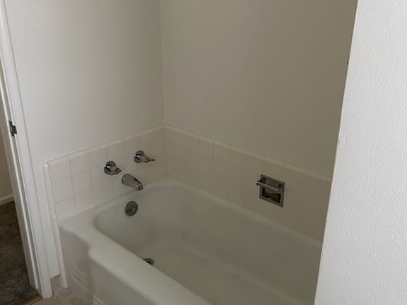 4th image of 200 Santa Rosa Rd APT 1