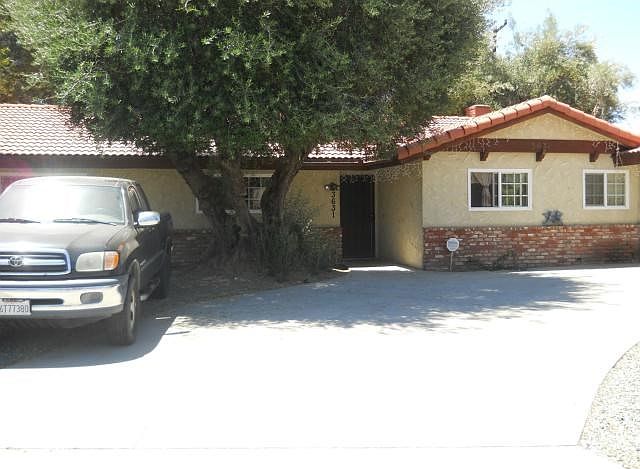 1st image of 3631 Vista Way