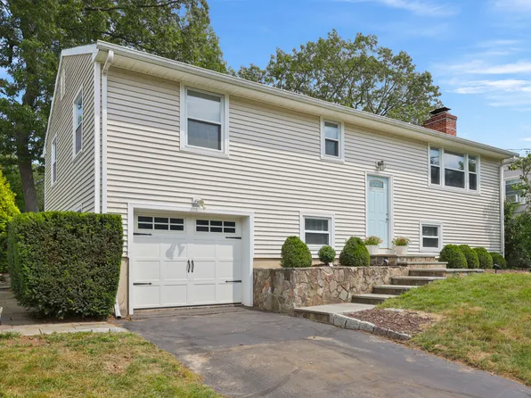 66 Valley View Road, Norwalk, CT 06851