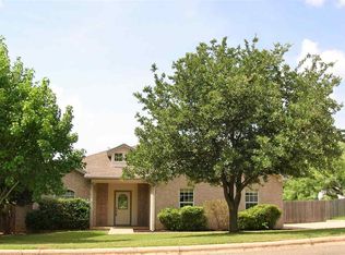 169 Broadmoor St, Meadowlakes, TX 78654