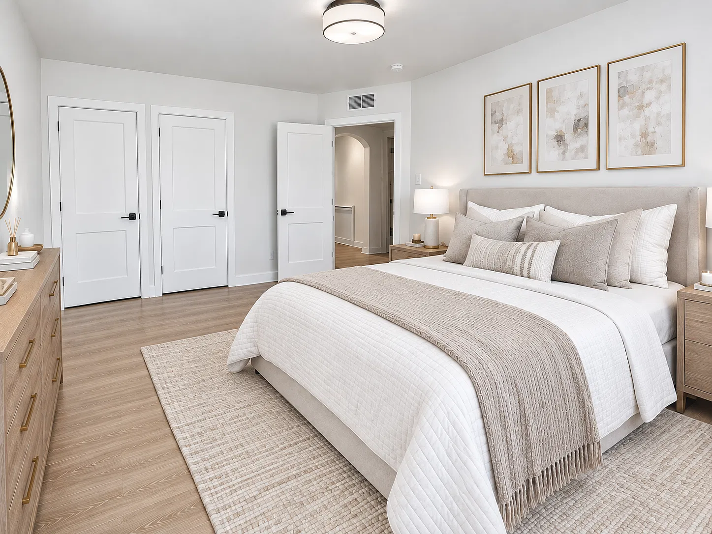 1 bed, 900 sqft, $1,345 — Photo 2