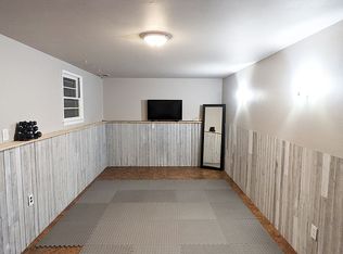 5940 Hunt Club Rd, Elkridge, MD 21075