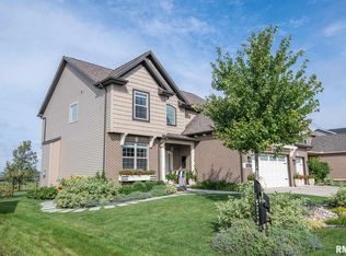 11237 N Greenview Ln, Dunlap, IL 61525