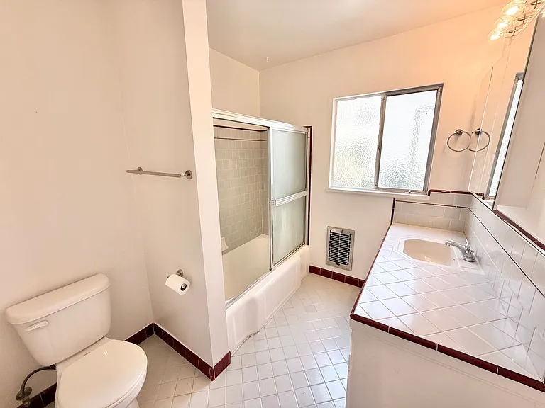 106 Mira Mar Ave — Photo 8
