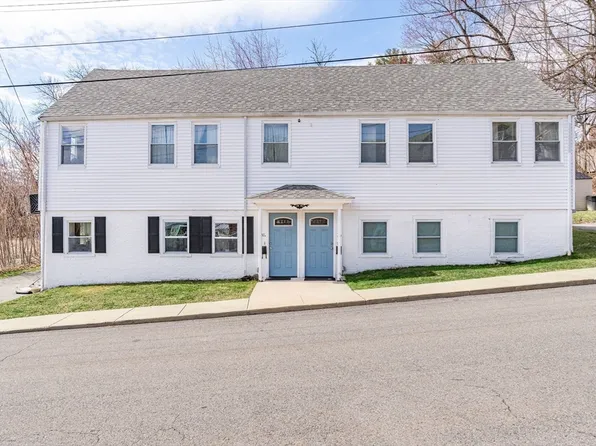 31 Mill St, Amesbury, MA 01913