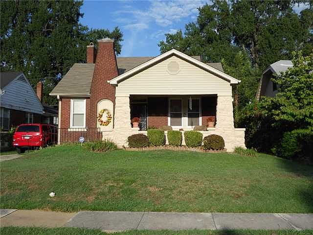 1st image of 900 Stonewall St