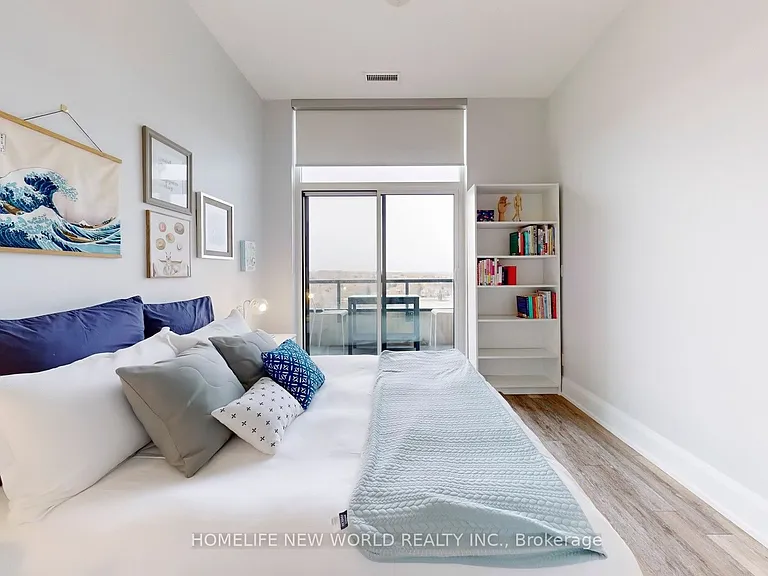 25 Water Walk Dr #Penthouse 15 — Photo 14