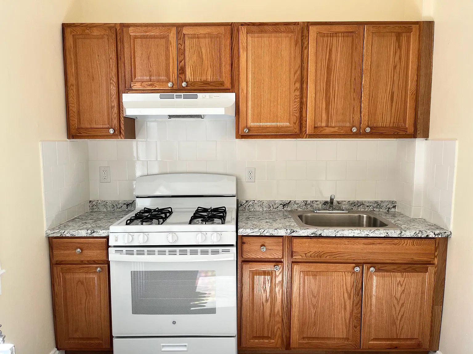 1 bed, 628 sqft, $2,000 — Photo 4