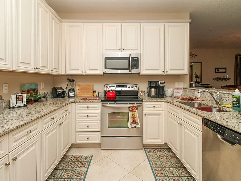 9054 Capistrano St N #4003 — Photo 15