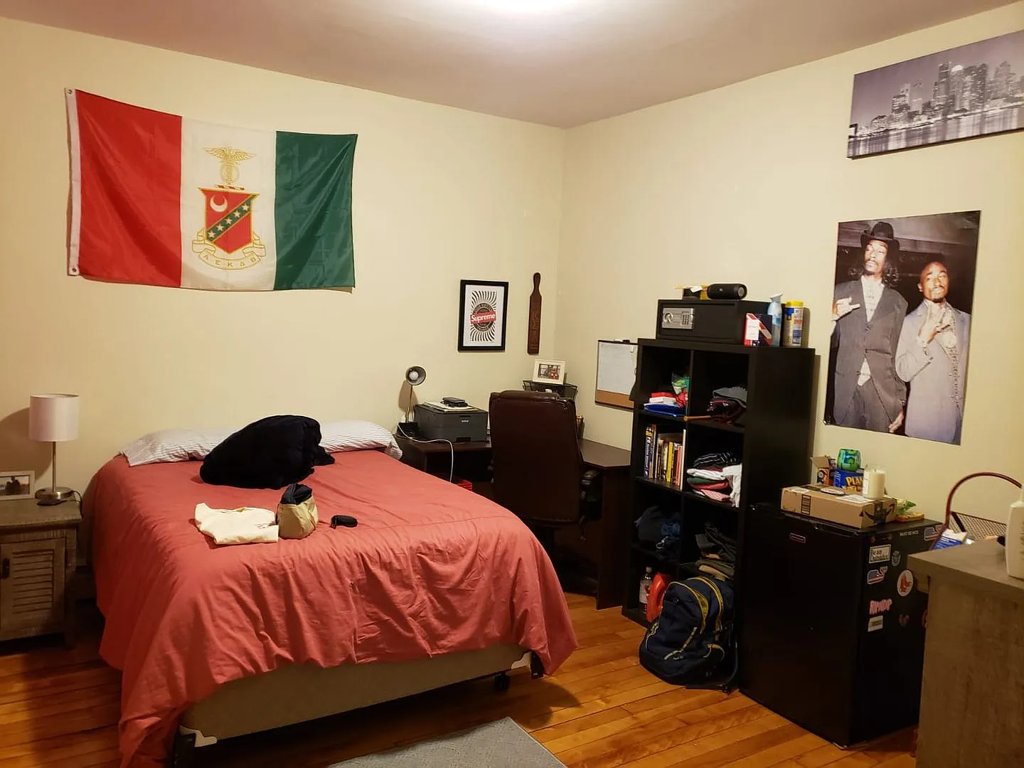 Large 4 bed in Allston — Photo 4