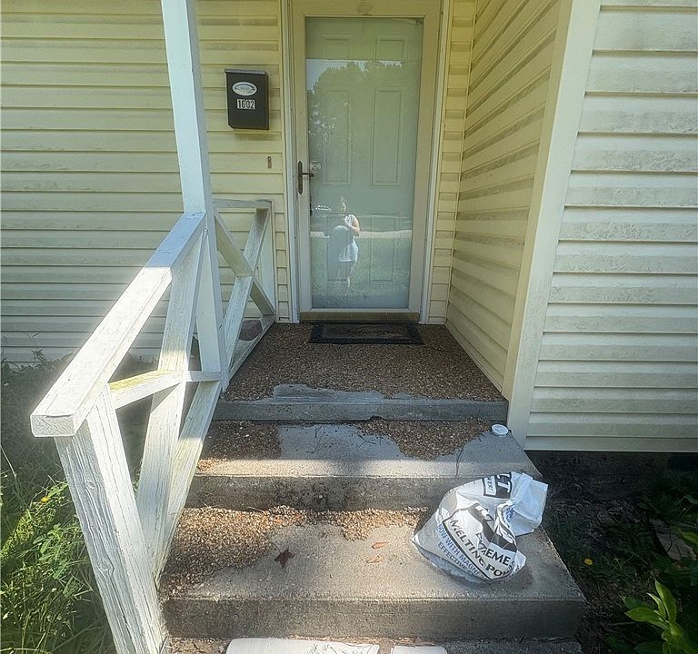 1st image of 1602 McGougan Rd