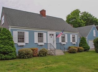 96 Beachmount Ave, Bristol, RI 02809