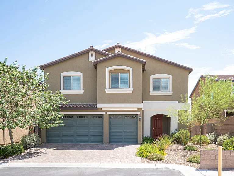 6198 Hays Cove Ct — Photo 1