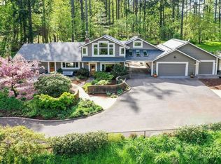 32560 Dillard Rd, Eugene, OR 97405