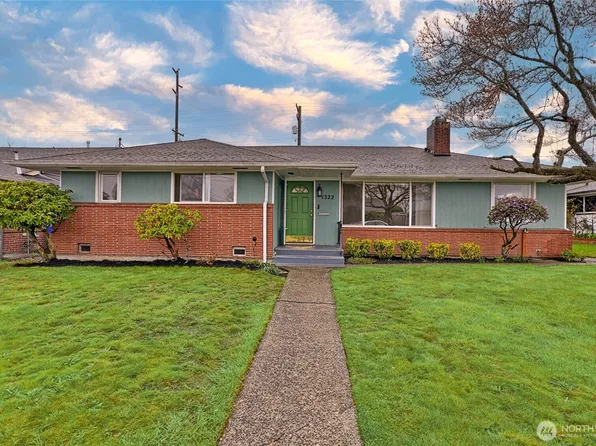 1322 McDougall Ave, Everett, WA 98201