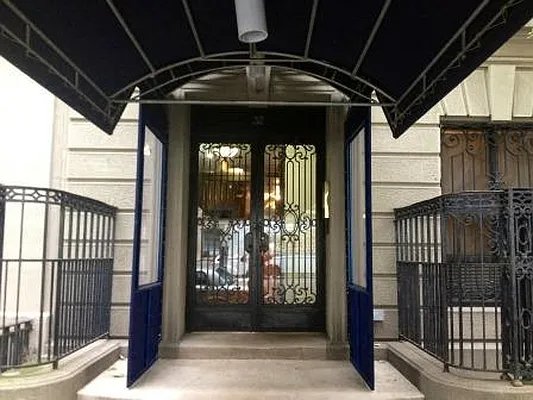 Rented by Clatter Realty Inc. | media 44