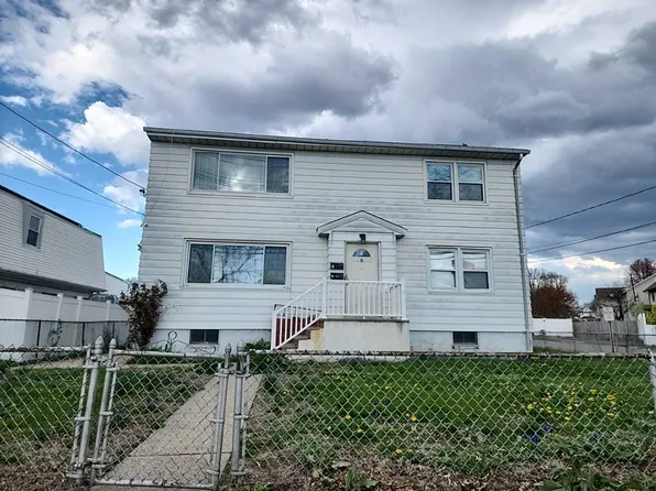 88 Bergen Tpke, Ridgefield Park, NJ 07660