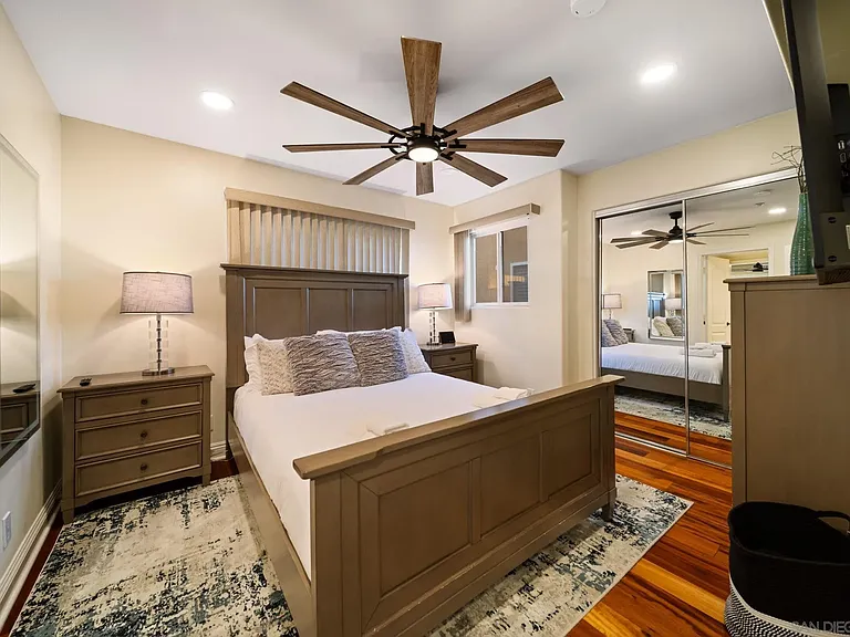 886 Felspar St — Photo 19