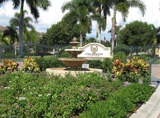 8613 Champions Pt APT 304, Naples, FL 34113